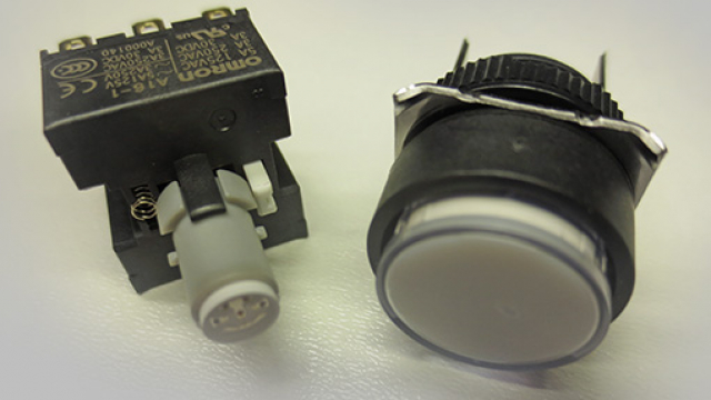 Push Button Switch