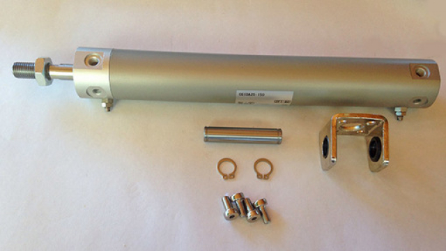 Short Sleeve Cylinder