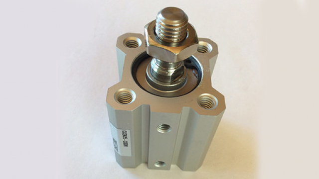 Cuff Clamp Cylinder